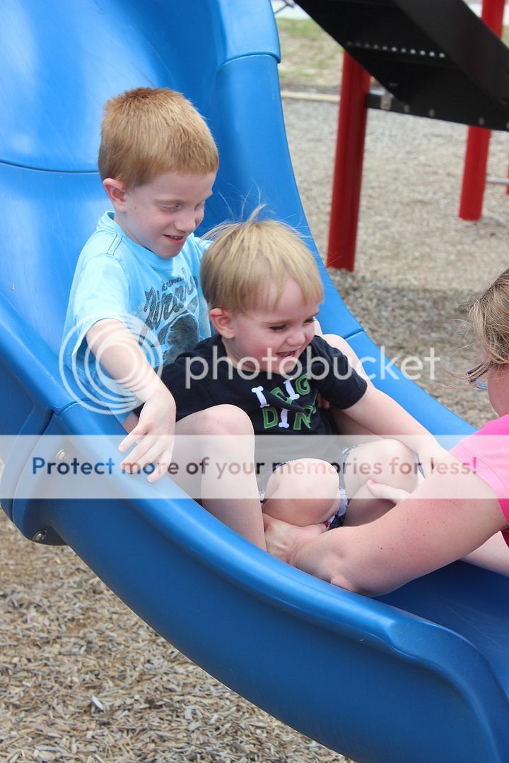 photo park10_zps84c6bac4.jpg