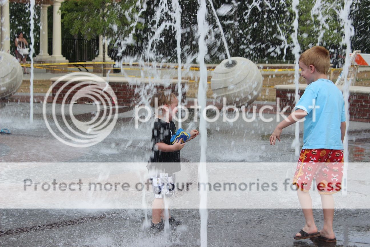 photo park13_zps063fa70c.jpg
