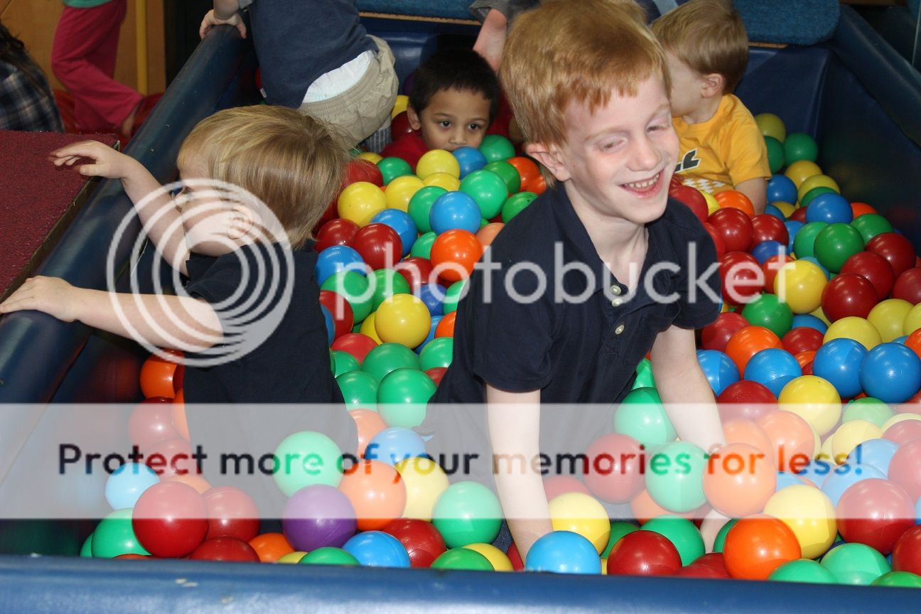 photo party34_zpsa002d052.jpg