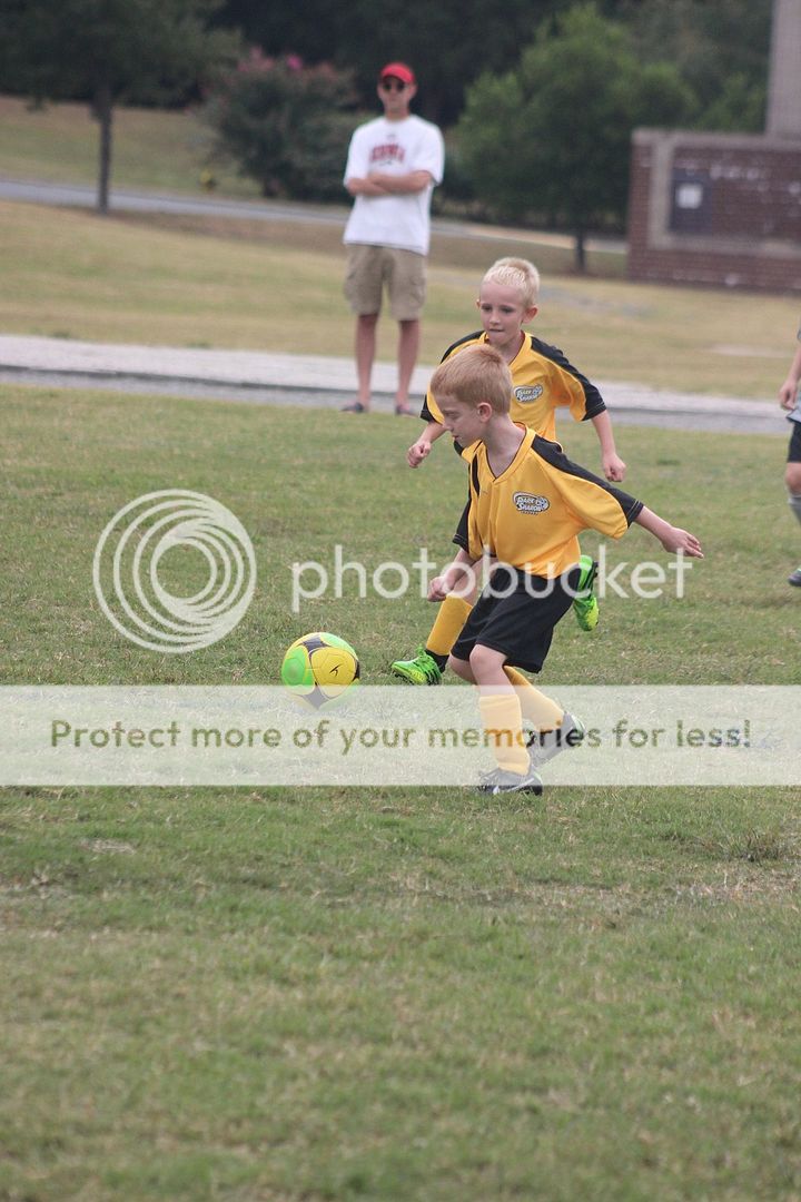 photo soccer19_zpsa2656b74.jpg