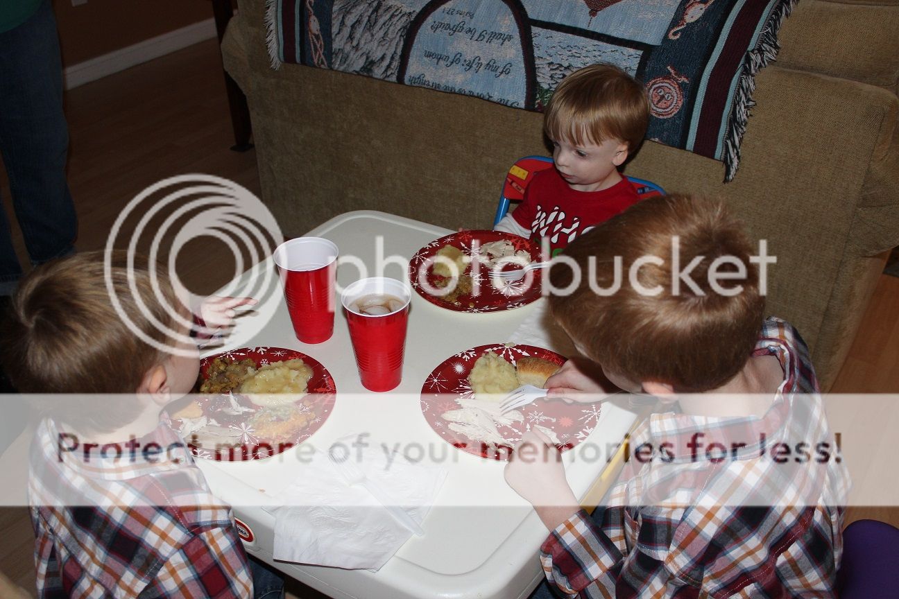 photo Thanksgiving54_zps0b96b5a2.jpg