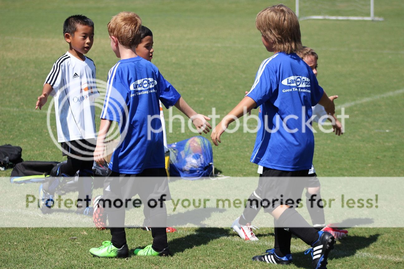 photo soccer53_zps66b2e60d.jpg