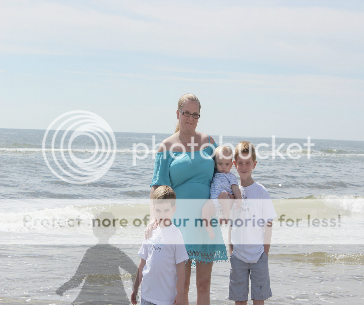 photo Family1.jpg_zpsbrkegvlk.png