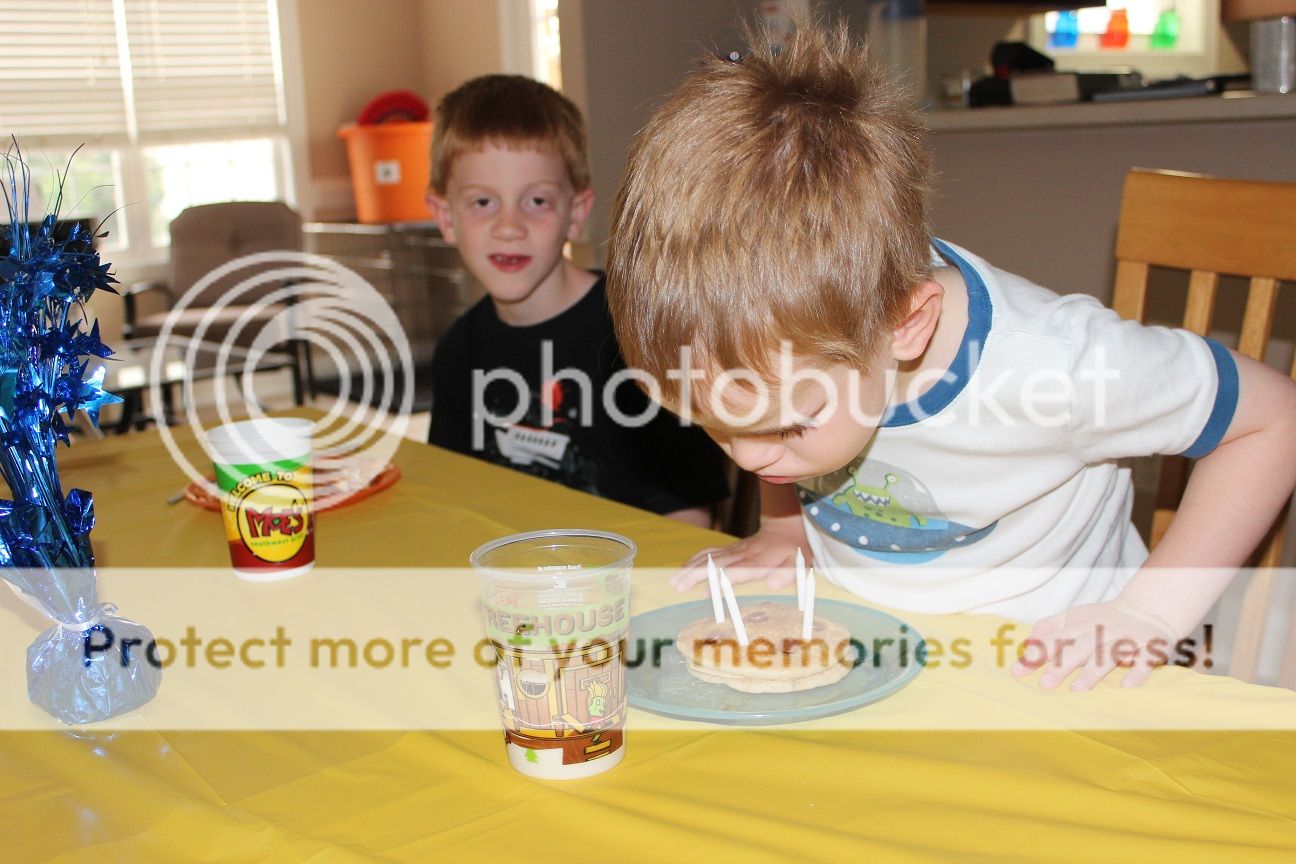 photo birthday5_zpsf3sjqffx.jpg