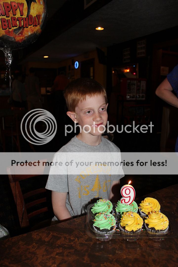 photo birthday5_zps9r1zrlxr.jpg
